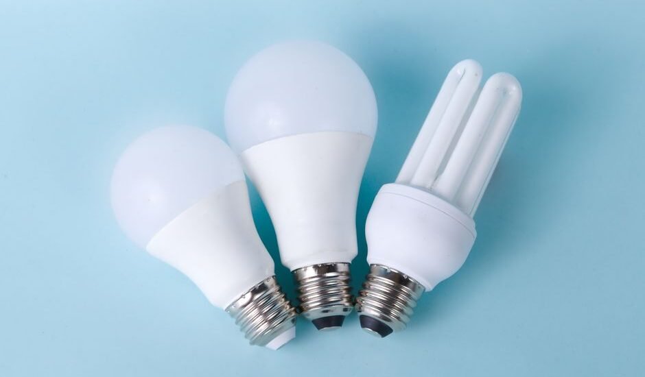 Light bulbs suitable for aquarium lighting, relevant to changing bulbs in tanks.